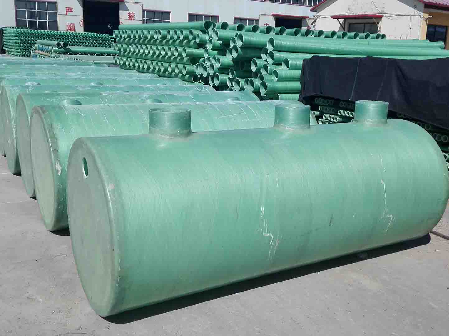 沈阳玻璃钢储罐制作：盐酸罐、化工罐、药罐