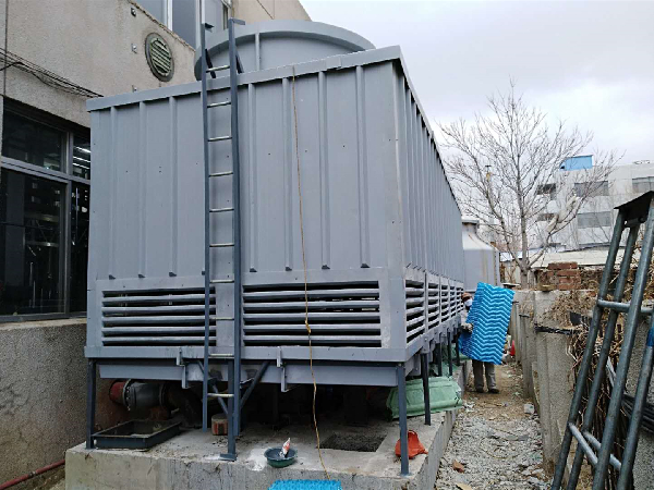 冷却塔需安装百叶窗的